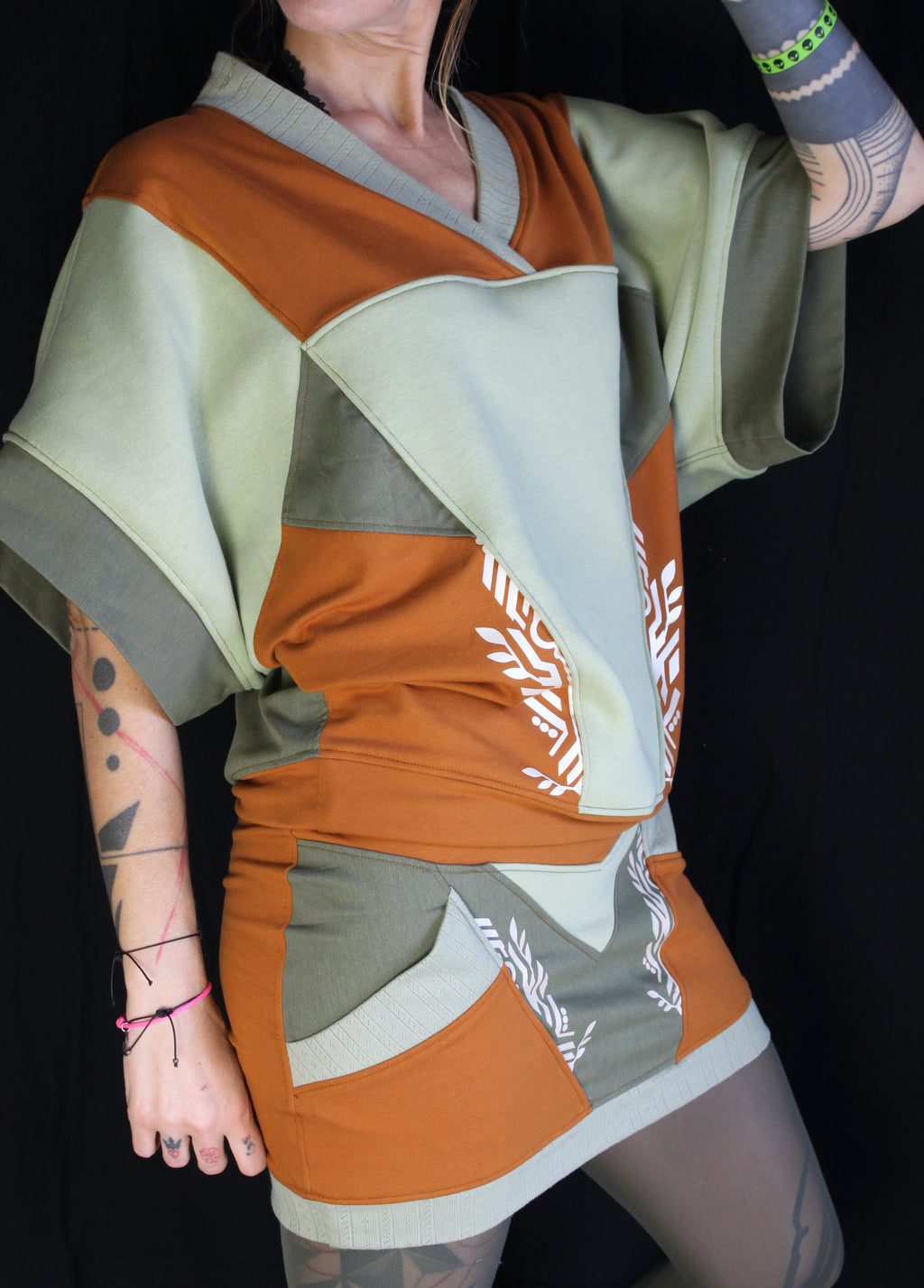 IBASHO 🖤💙🧡💚 A26 Haut/Tunique Kimono TM petit L