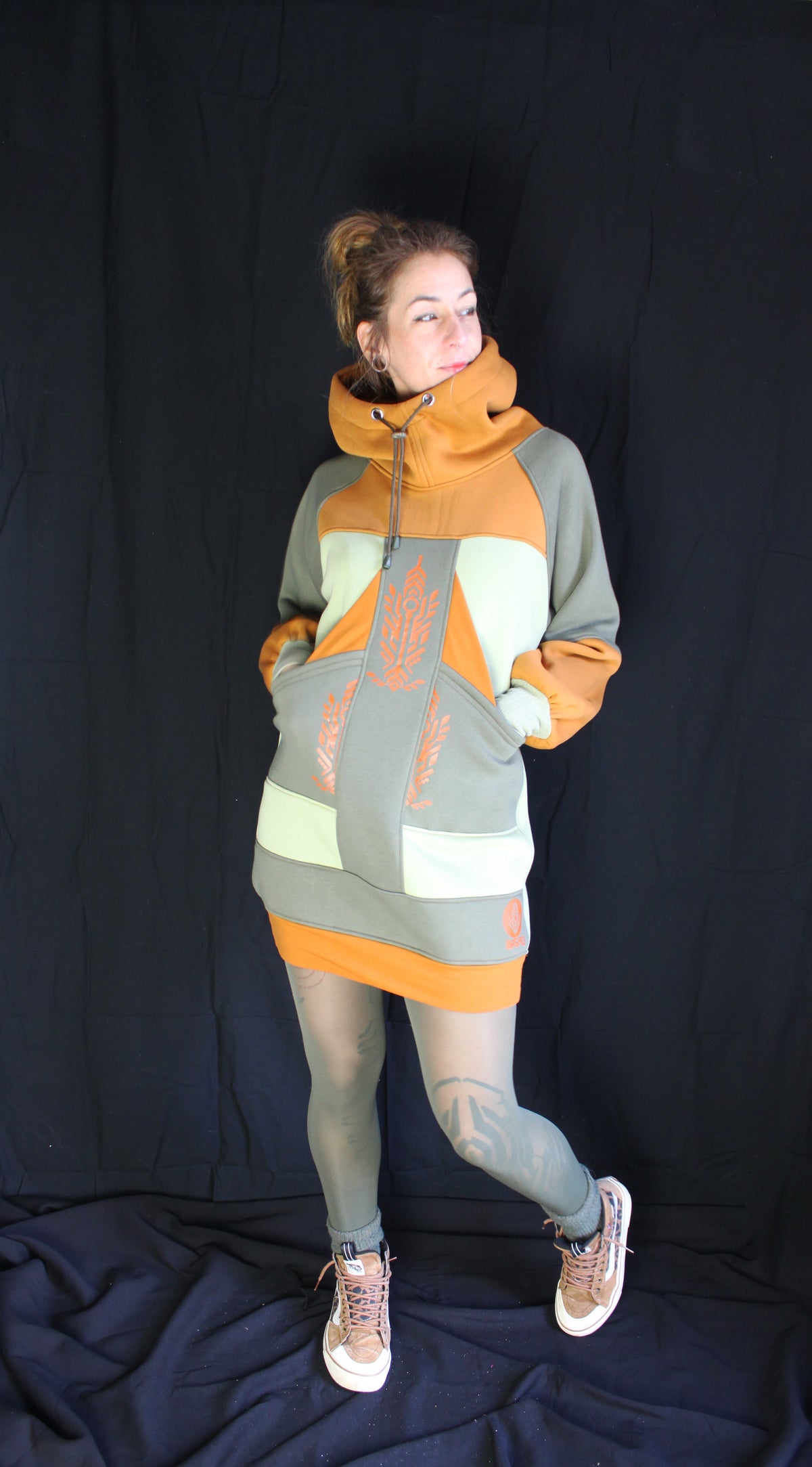 IBASHO 🖤💙🧡💚 A26 Robe Sweat TM petit L