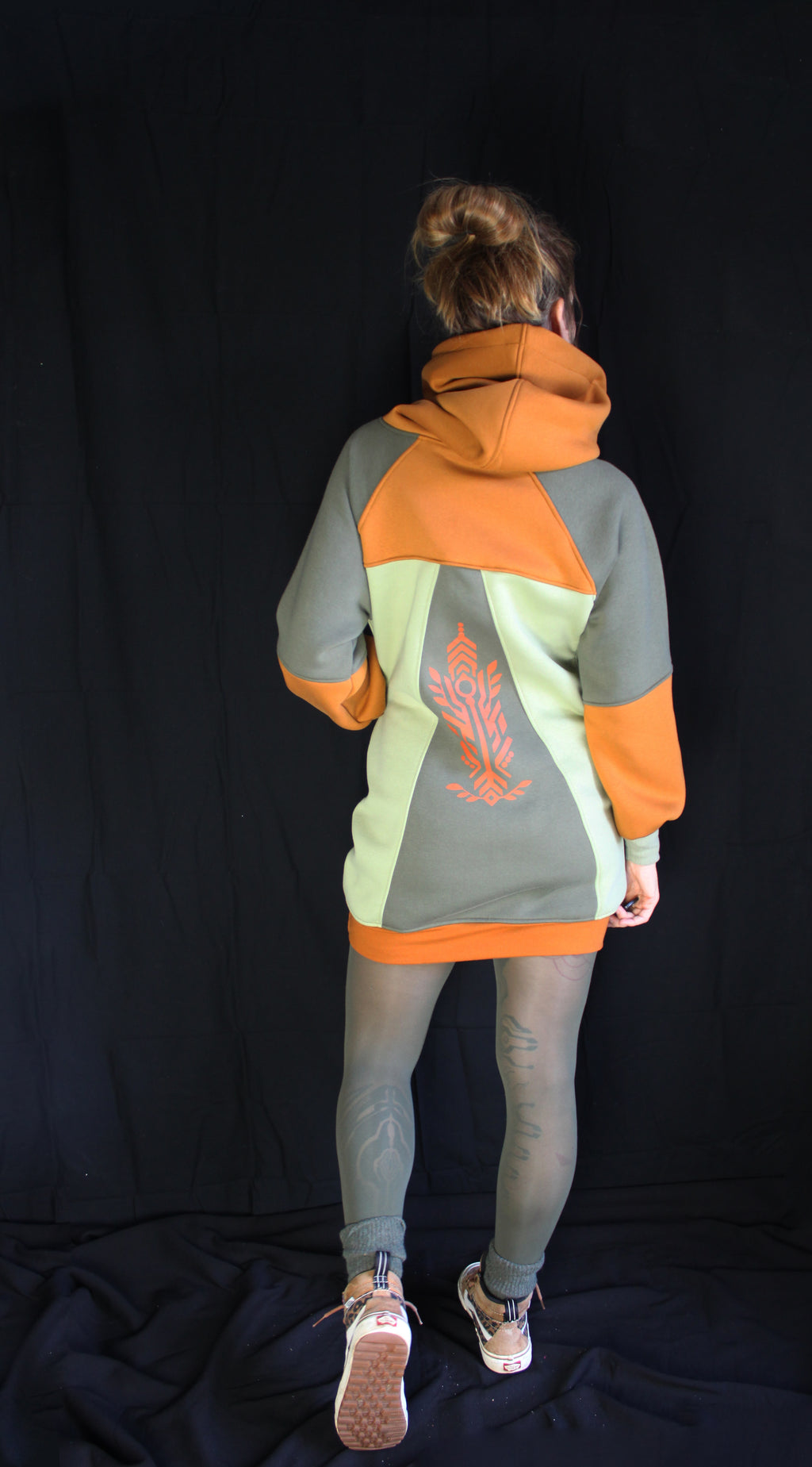 IBASHO 🖤💙🧡💚 A26 Robe Sweat TM petit L