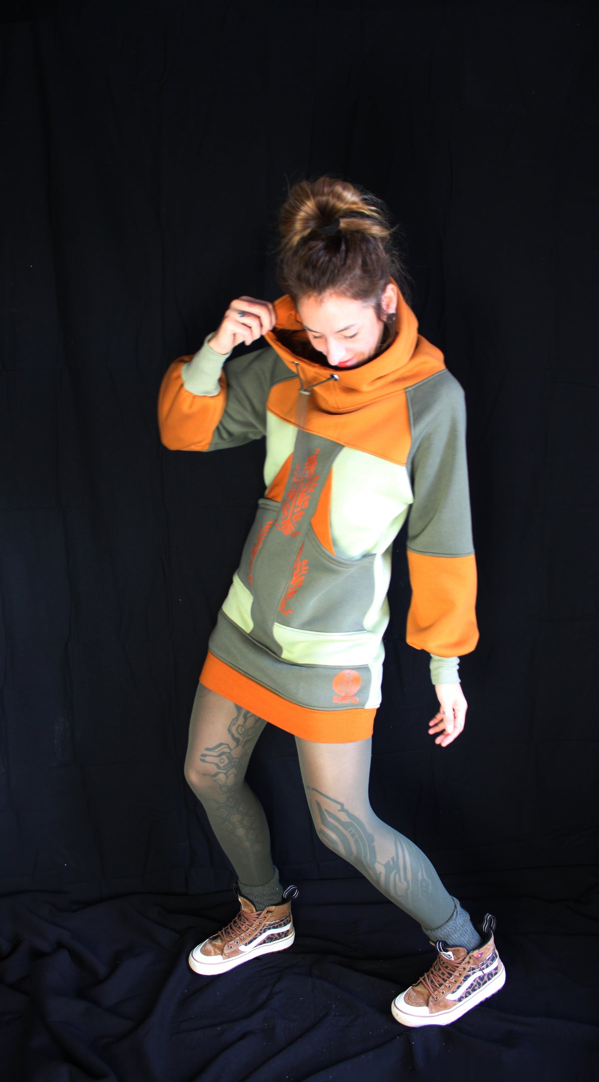 IBASHO 🖤💙🧡💚 A26 Robe Sweat TM petit L