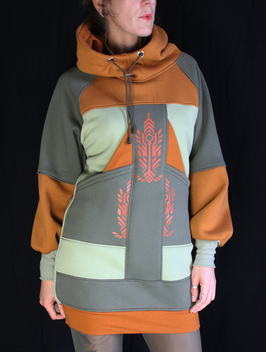 IBASHO 🖤💙🧡💚 A26 Robe Sweat TM petit L