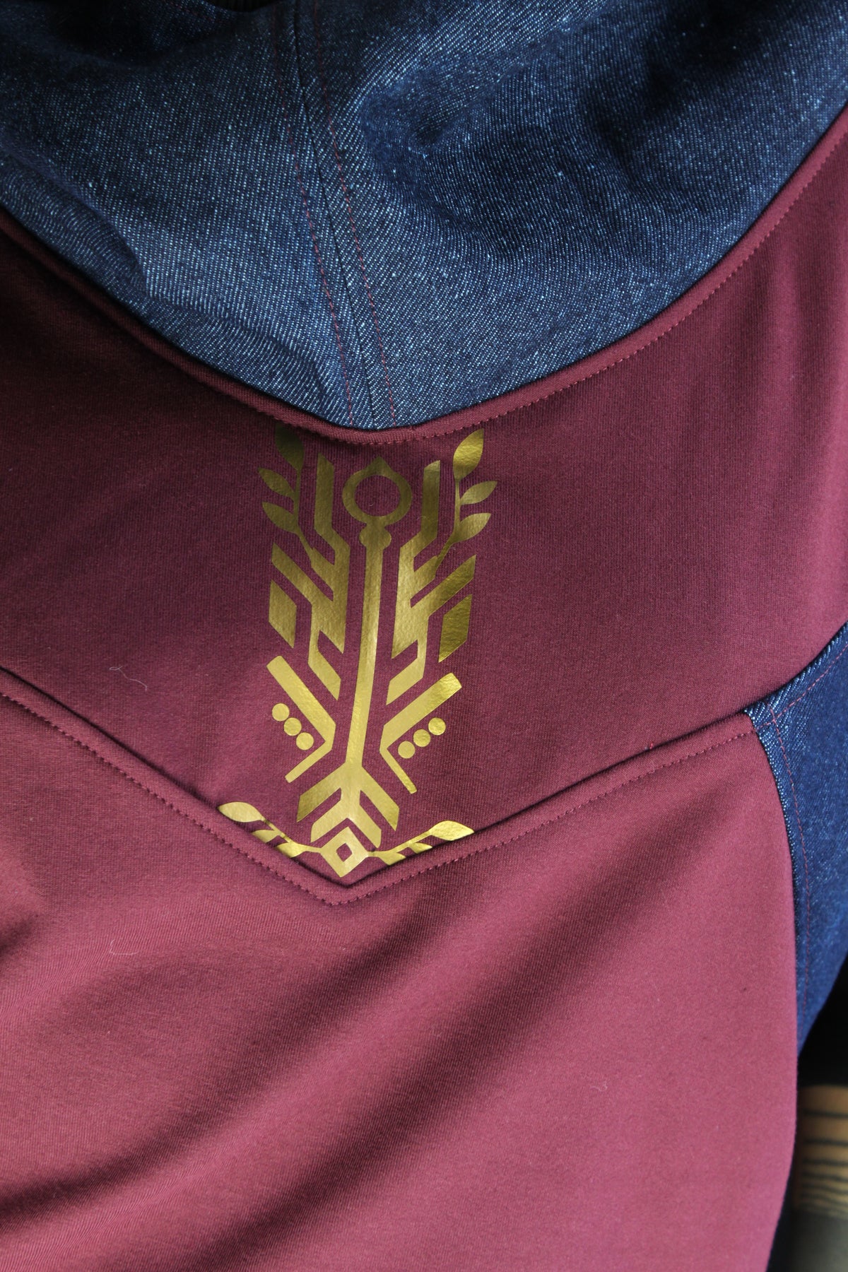 IBASHO 🖤💙🧡💚 A26 Crop fat Capuche TM