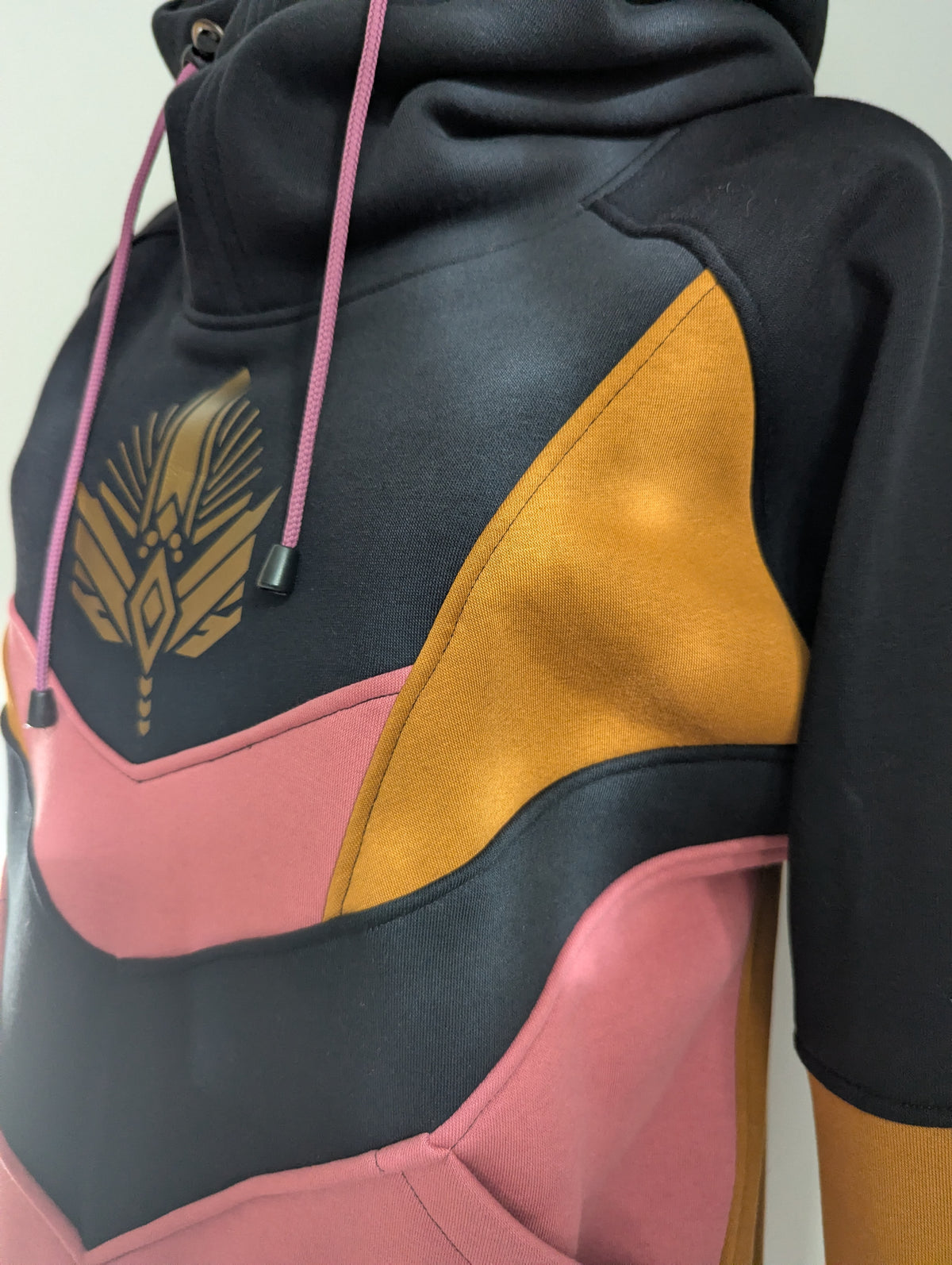 A26 🧡🩷🖤🍁👽🍁🖤🩷🧡 Sweat TM/L