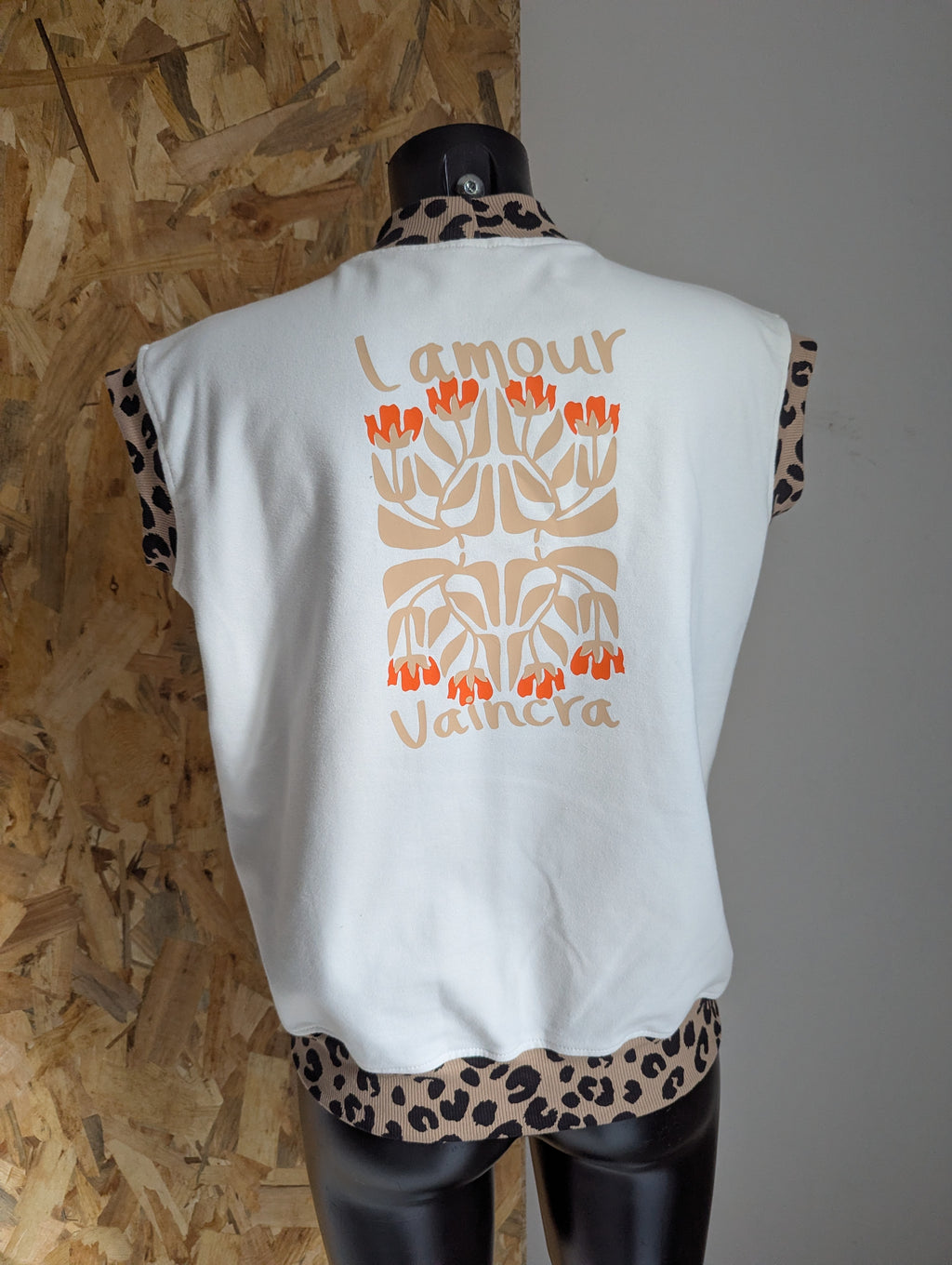 "l'Amour Vaincra" 2.0 P26 tee-shirt Basic + Crop TM
