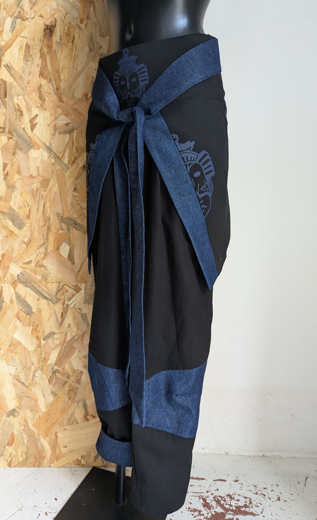 KijiBato Blue P26 Baggy Jap 4.1 "Naha" (Ōkini P26) + Tablier TM petit L