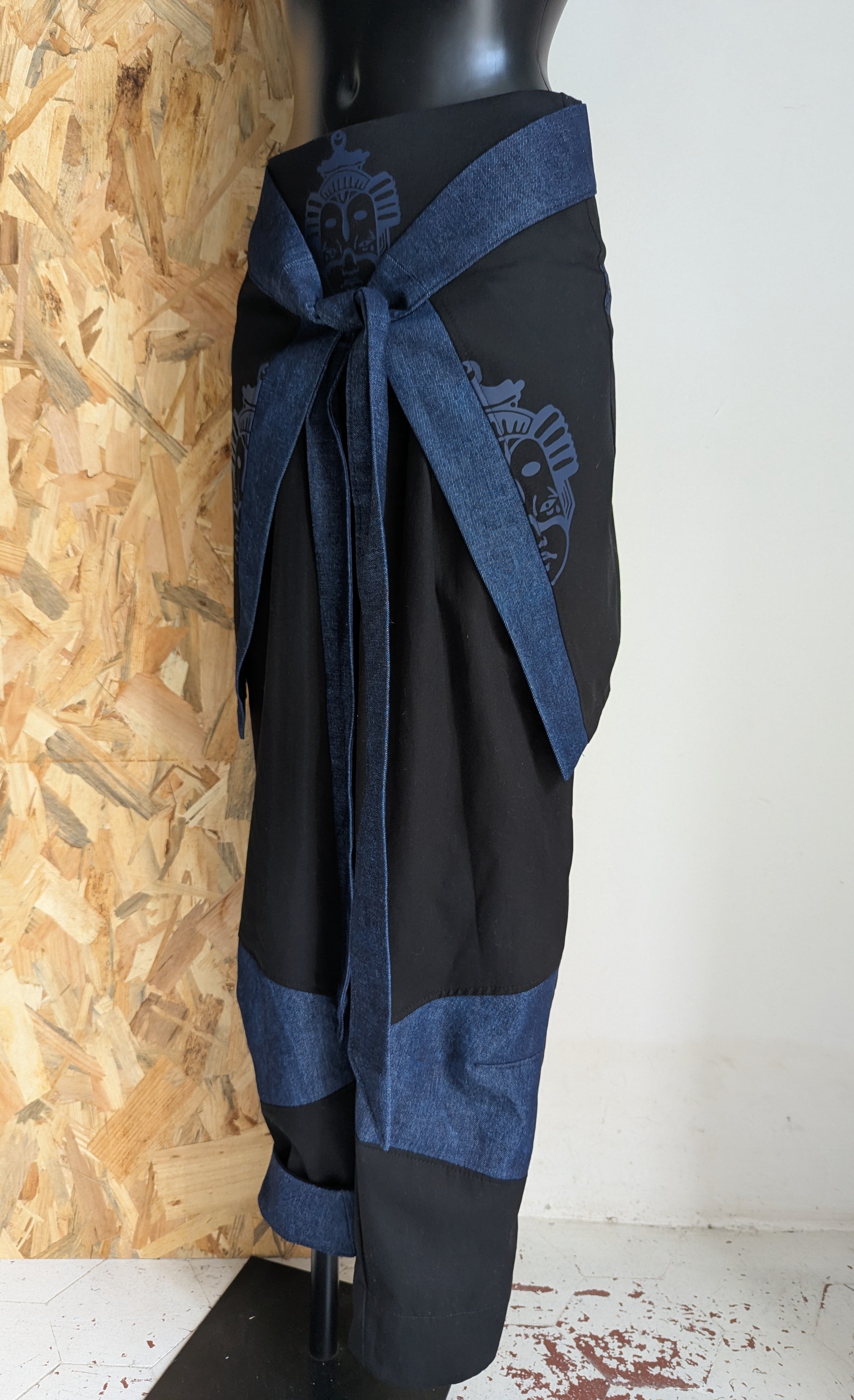 KijiBato Blue P26 Baggy Jap 4.1 "Naha" (Ōkini P26) + Tablier TM petit L