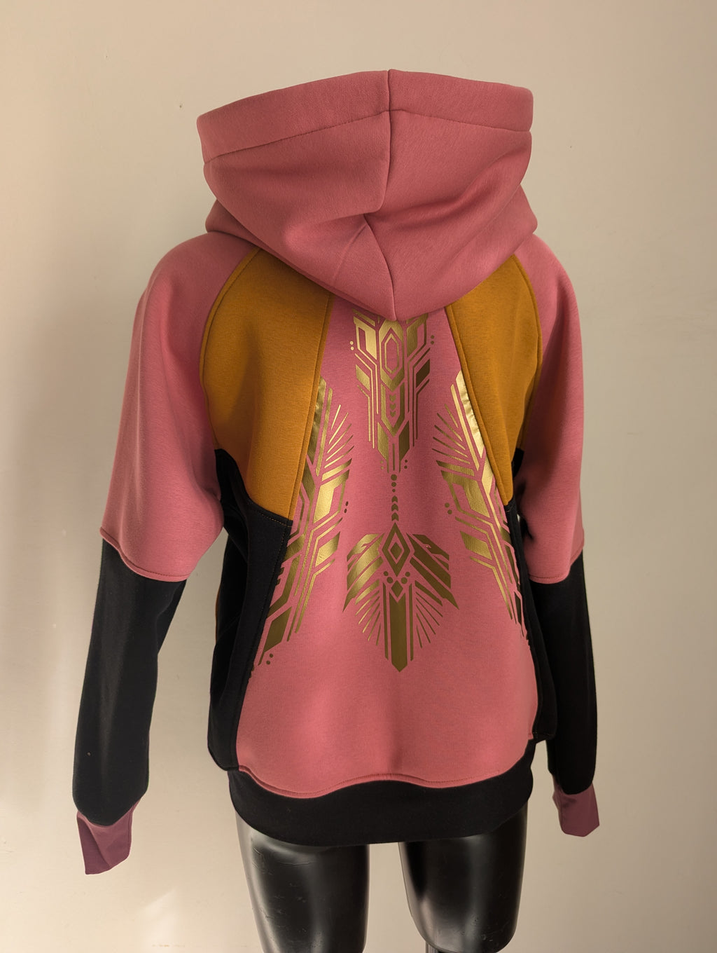 A26 🧡🩷🖤🍁👽🍁🖤🩷🧡 Sweat TM