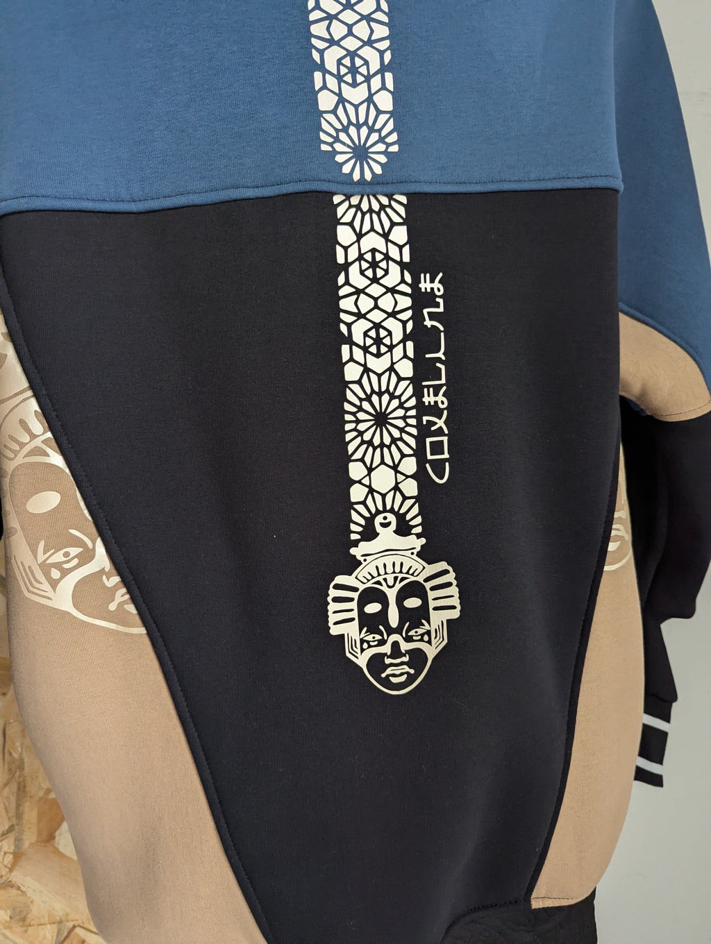 KijiBato Blue P26 Sweat/Tunique échancré  ( ᗷᗩᔕ丅ᗴ丅 A25) TM/L