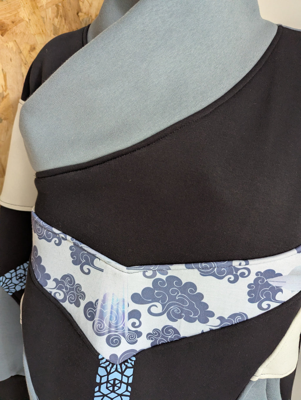 KijiBato Blue P26 Robe-Sweat Col Croisé TL