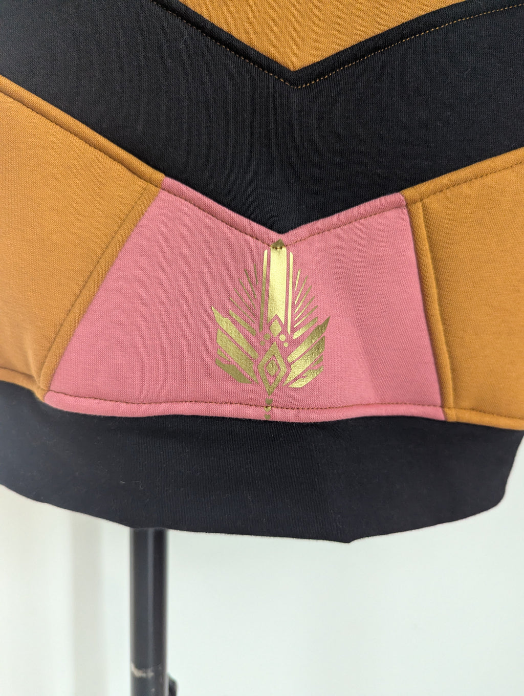 A26 🧡🩷🖤🍁👽🍁🖤🩷🧡 Jupe Burn MF P15 TM petit L