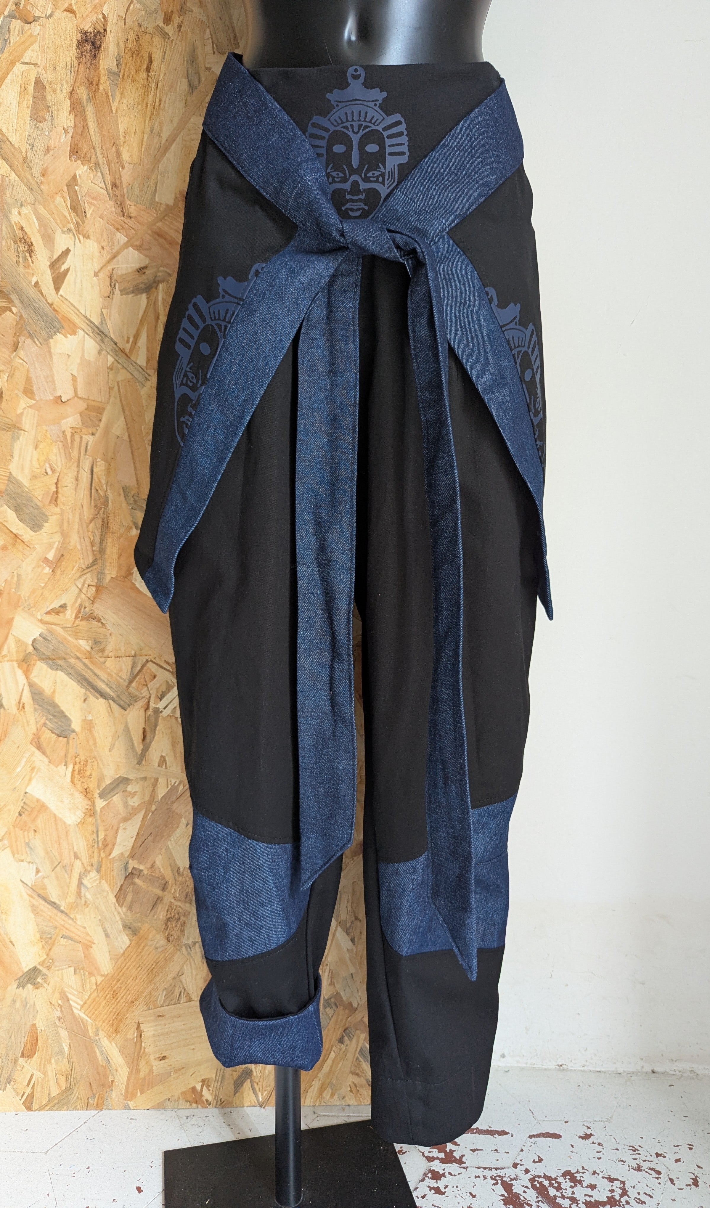 KijiBato Blue P26 Baggy Jap 4.1 "Naha" (Ōkini P26) + Tablier TM petit L
