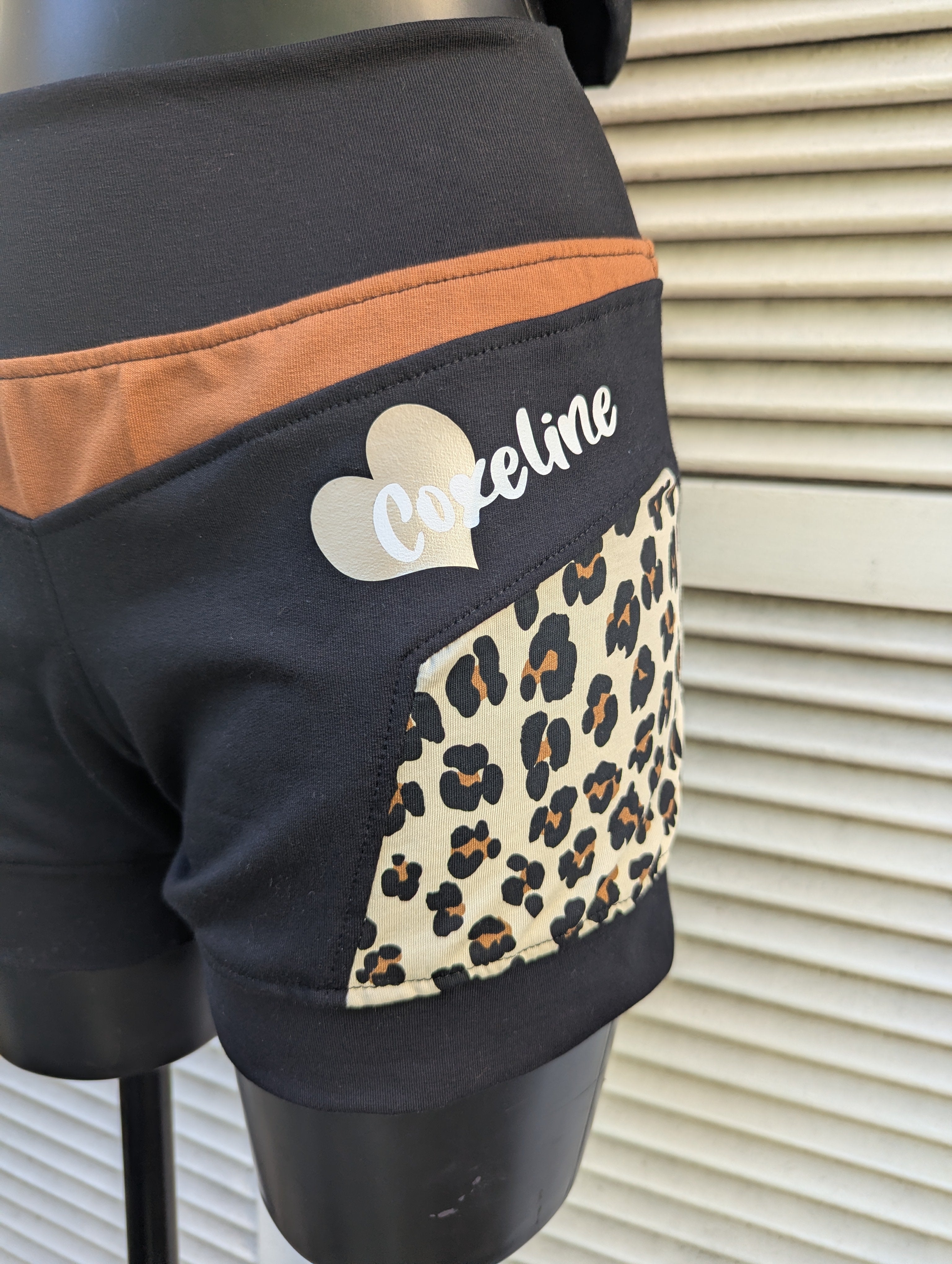Short E20 TS/M Leo