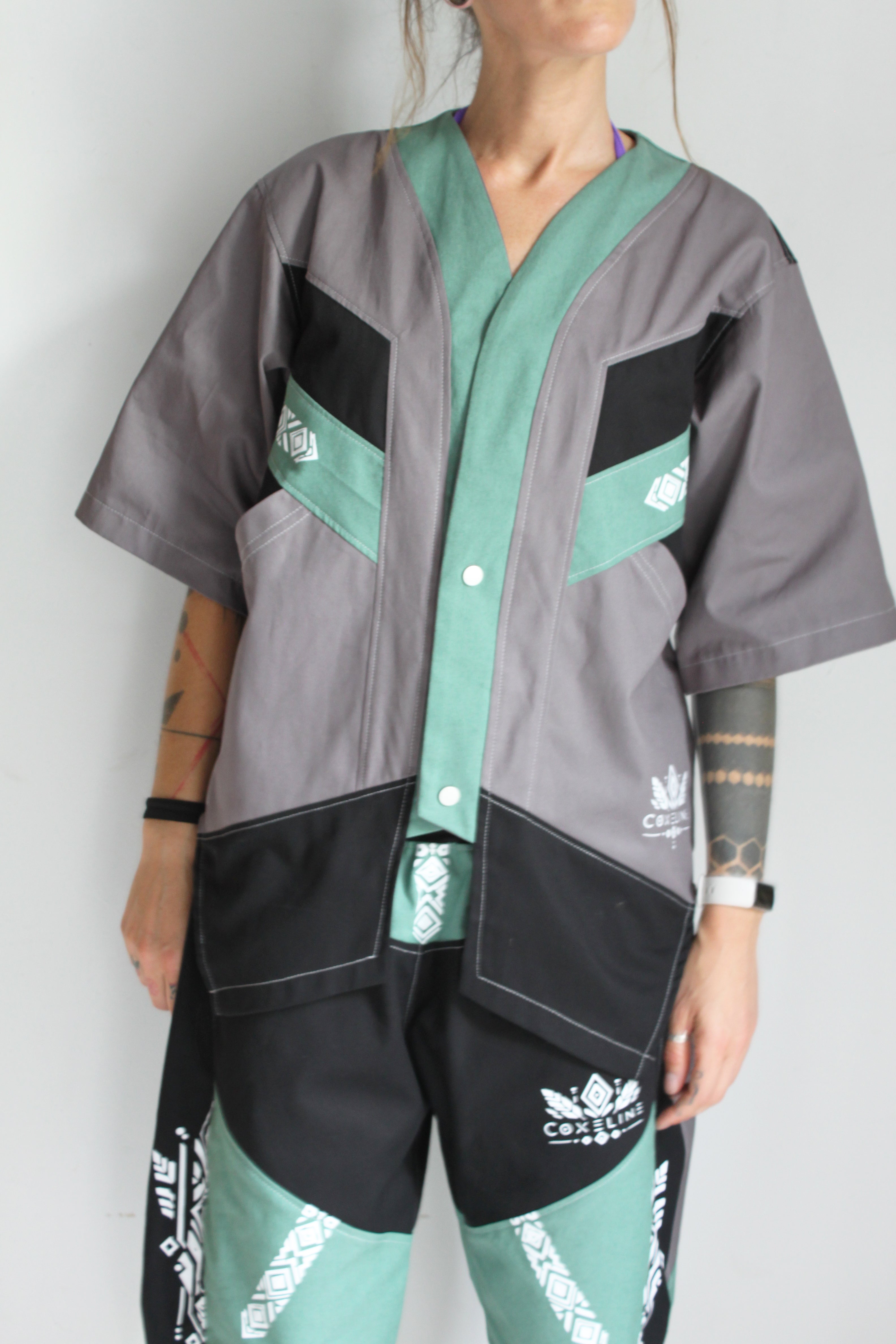 💜🩶OUIDAH💚🖤 Capsule E26 Chemise "Baseball" TM/L