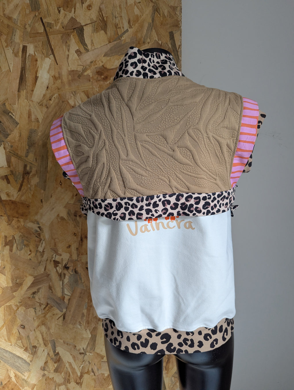 "l'Amour Vaincra" 2.0 P26 tee-shirt Basic + Crop TM
