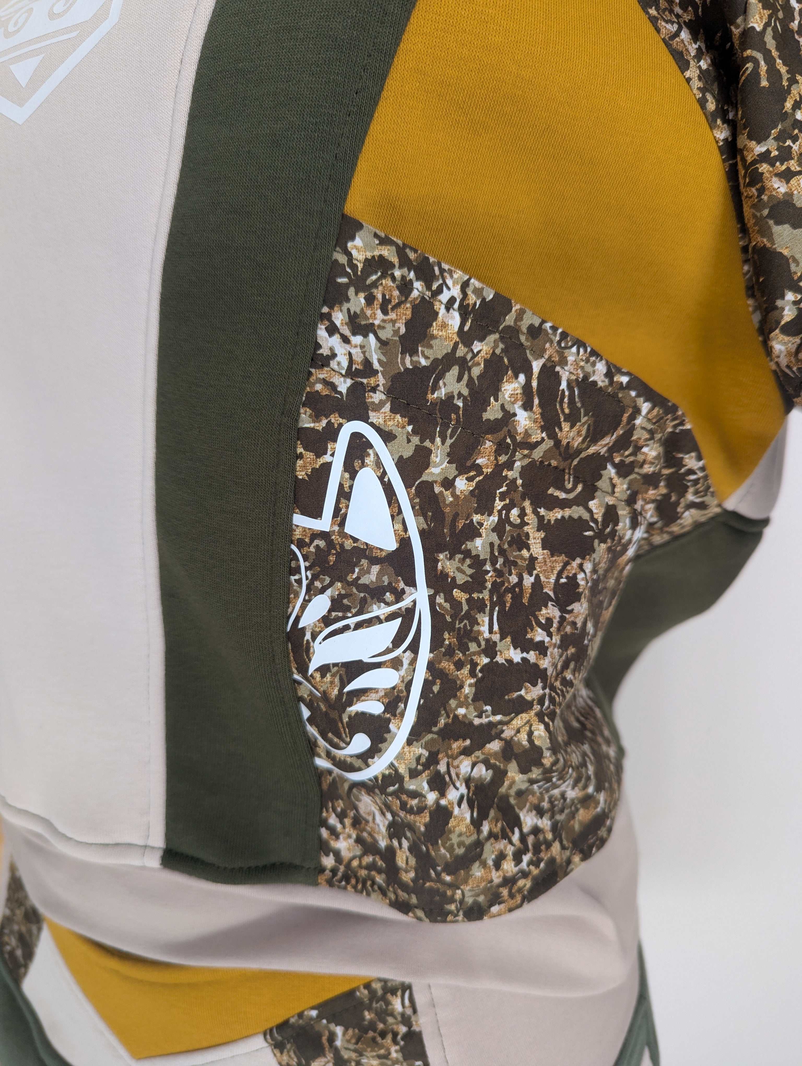 Ōkini P26 Combo Tee-Shirt Sweater "FuKuo" + Jupe  "KonBa" TM